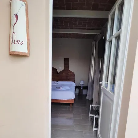 Gospodarstwo agroturystyczne Cascina Bellonuovo Alba (Piedmont)