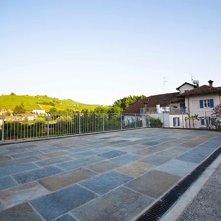 Cascina Bellonuovo Bauernhof *