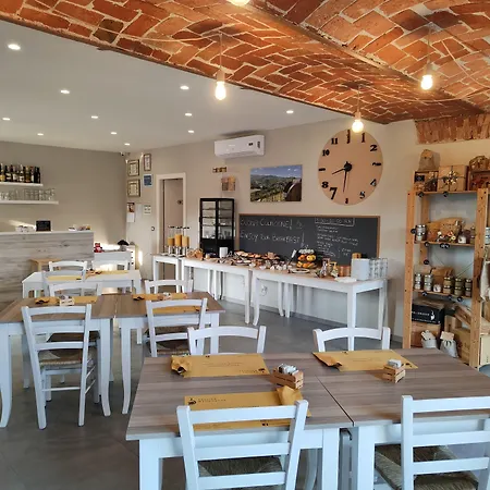 Cascina Bellonuovo Çiftlik konaklama