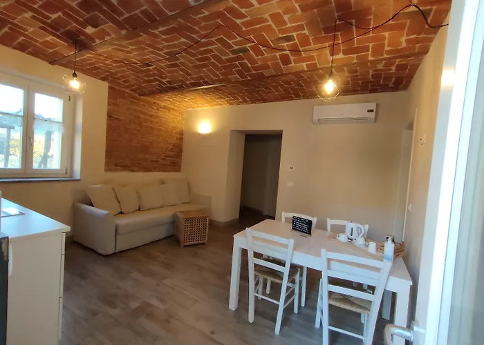 Cascina Bellonuovo * Alba (Piedmont)